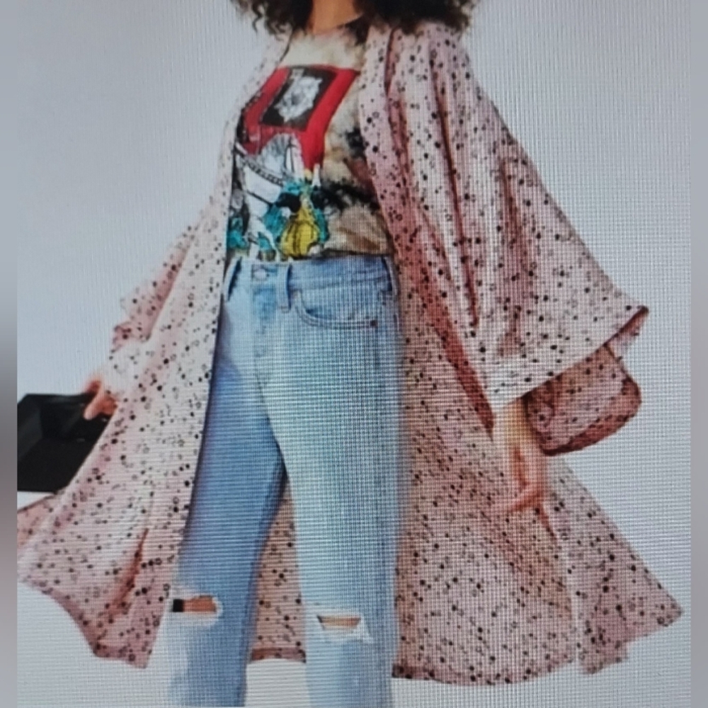 Urban Outfitters Kimchi Blue Blush Pink Star Satin Kimono Robe OS Loungwear